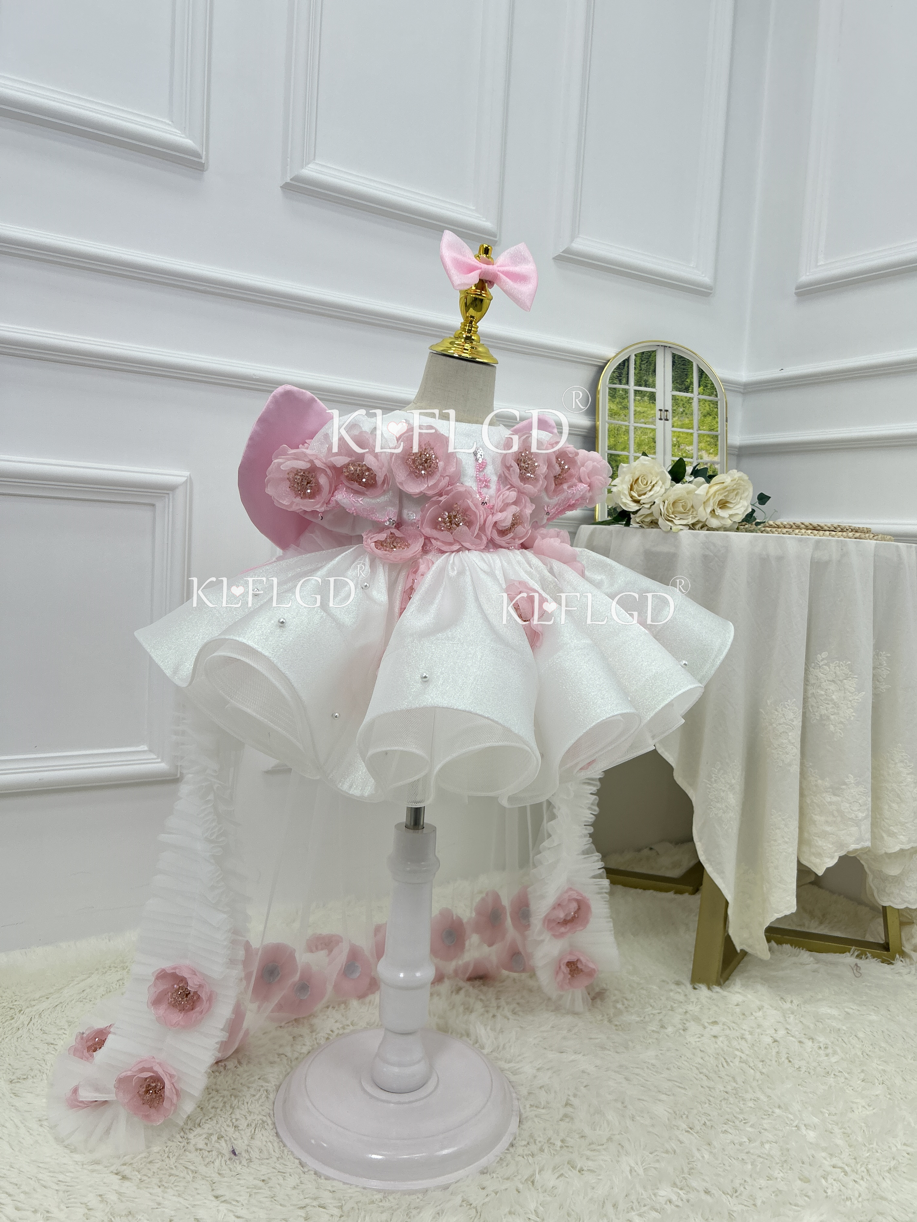 Luxurious and elegant girls bi – Baby Xmas Clothing Bewertung und Preis